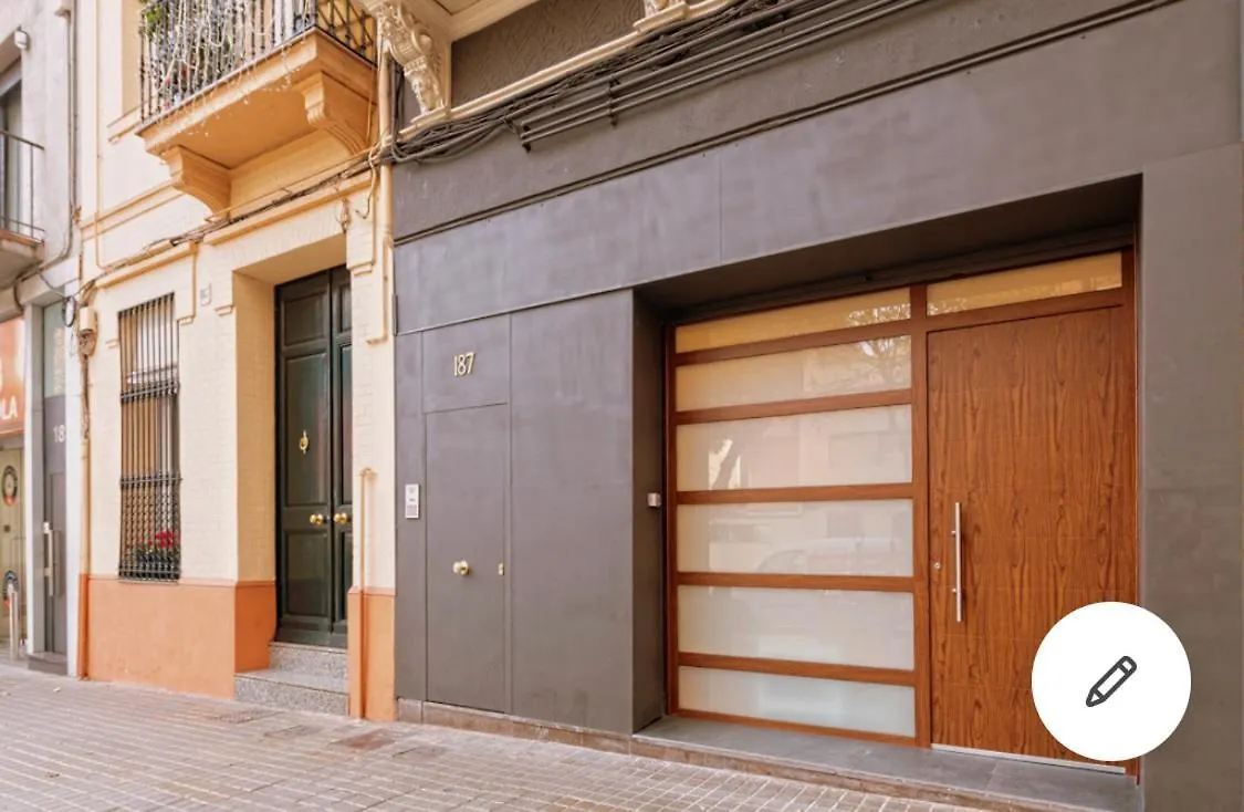 Loft En Badalona Centro Apartment